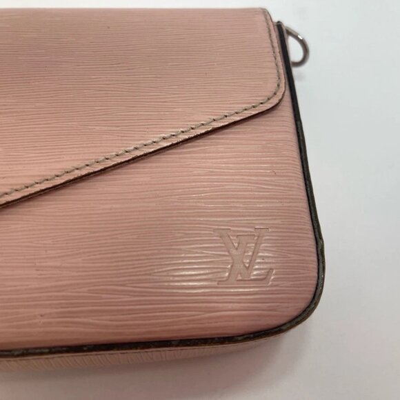 LOUIS VUITTON POCHETTE - Picture 5 of 8